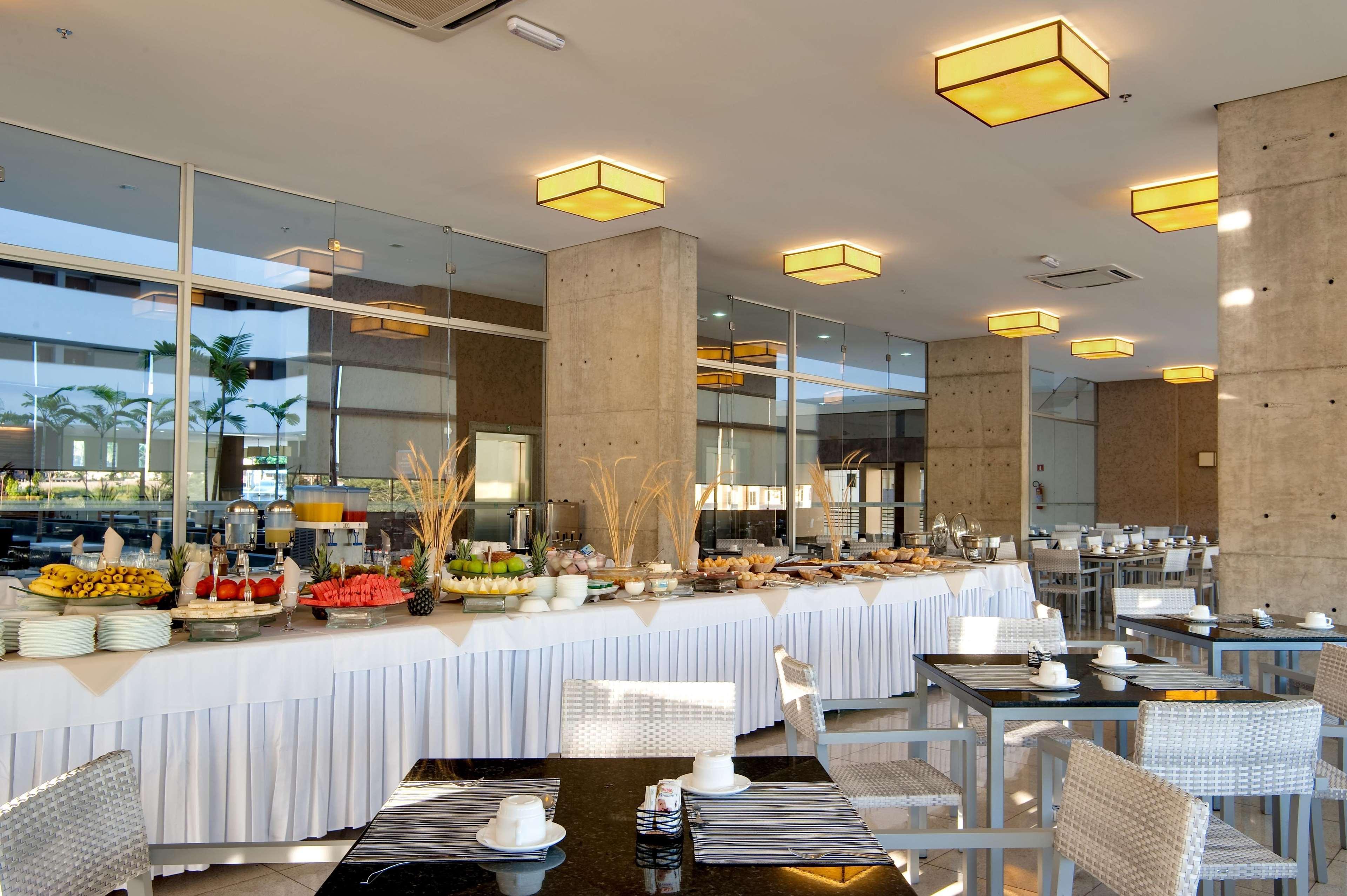 Best Western Suites Le Jardin Caldas Novas Kültér fotó